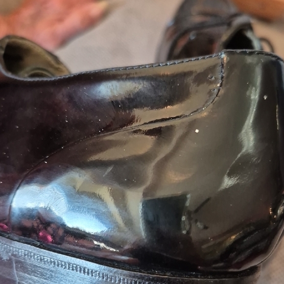 Gucci Black Patent Leather Oxfords - Picture 9 of 11